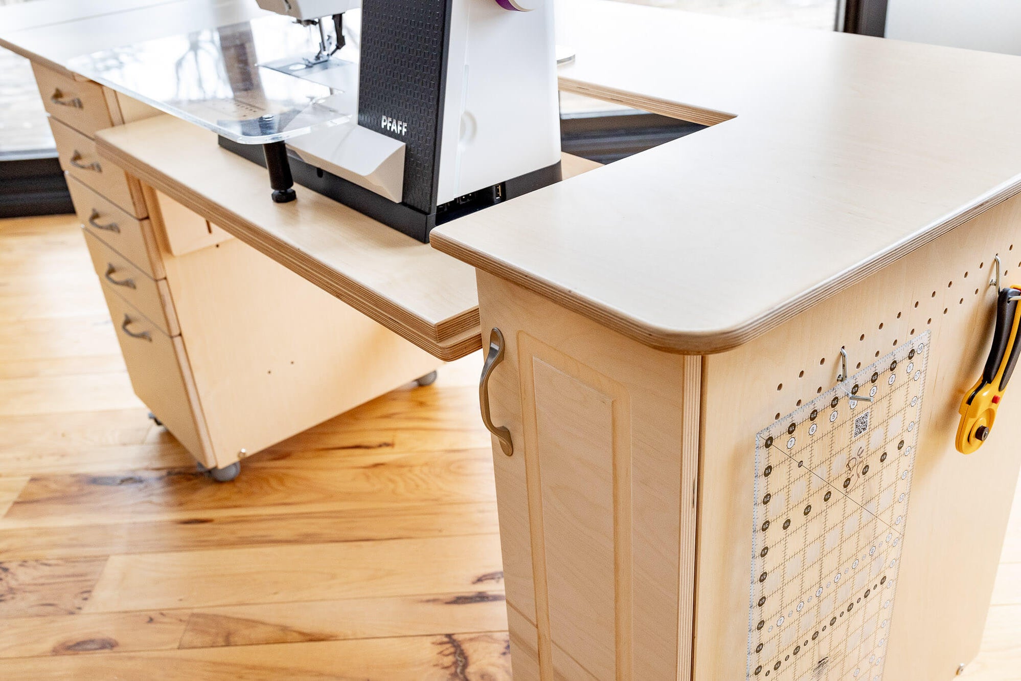 SEW 6028XL sewing desk 60" to 72" furniture Eddycrest Eddycrest